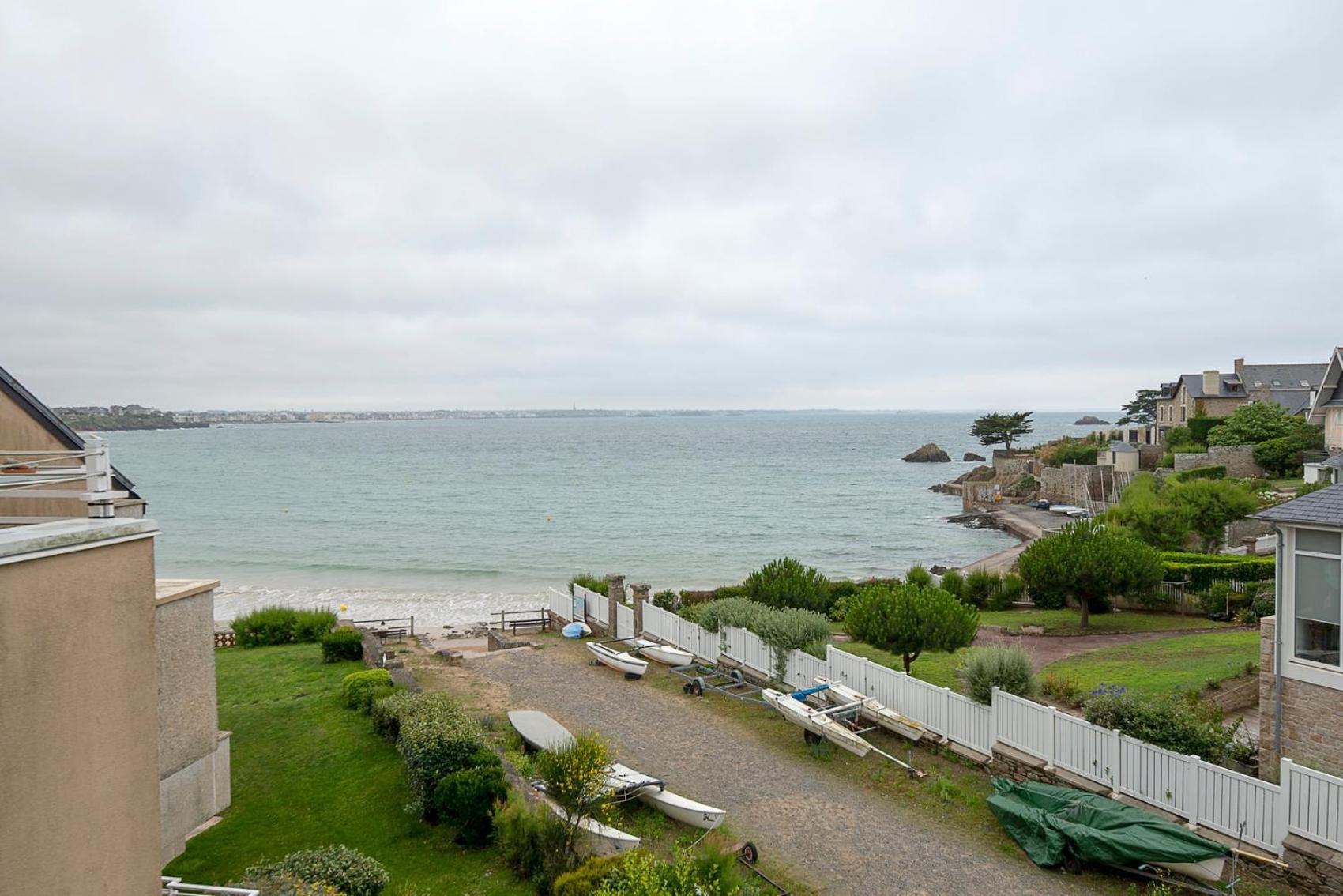 Apartment Le Minihic Saint-Malo